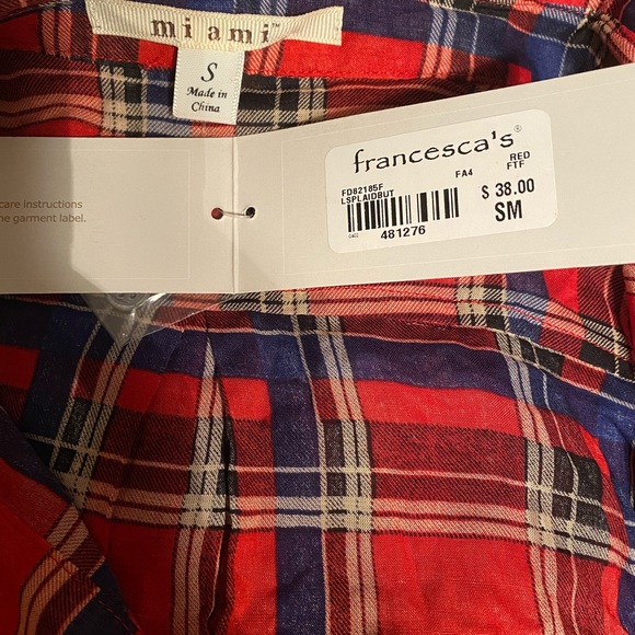 NWT Women’s Button Up Shirt, Small - Picture 4 of 4